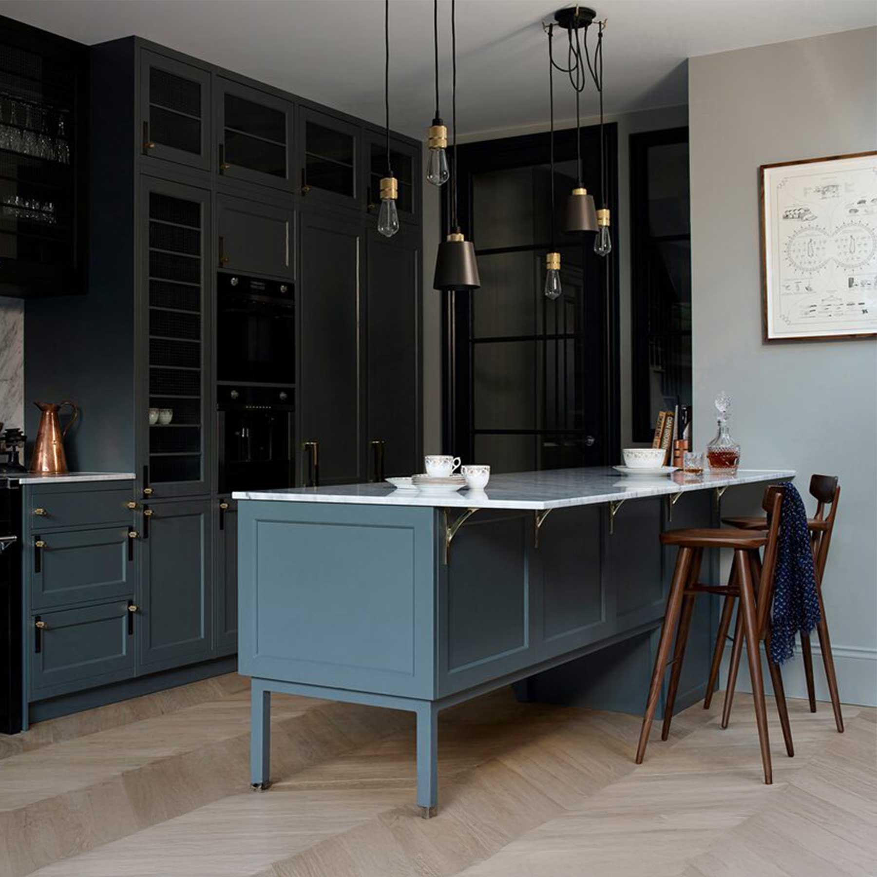 Buster & Punch HOOKED Mix E27 grafitové závěsné svítidlo