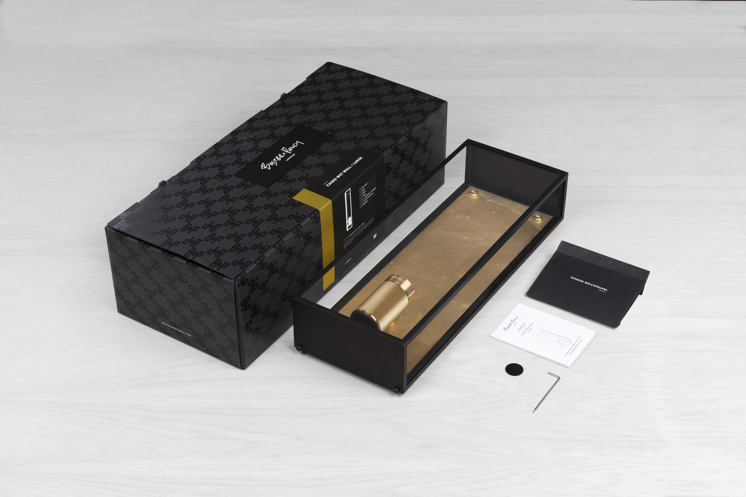 Buster & Punch E27 Caged Wet nástěnné svítidlo IP44