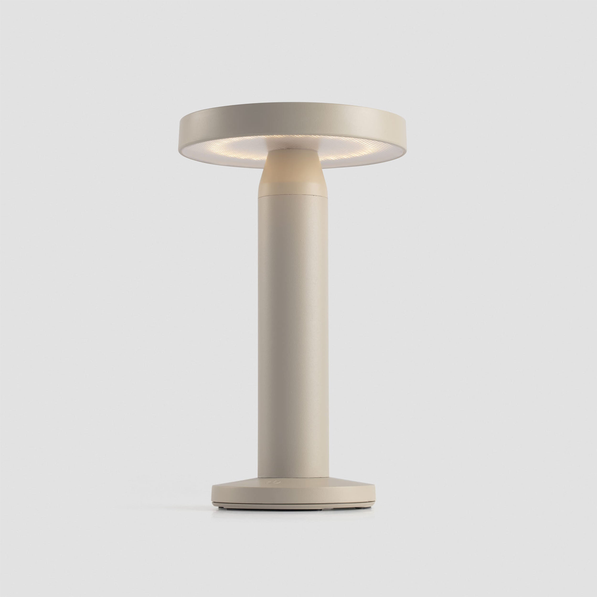 Faro Cairo LED prenosné stolová svietidlo