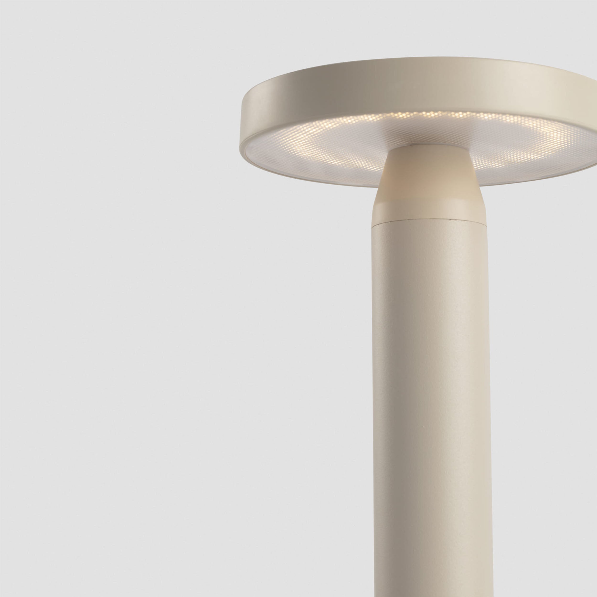 Faro Cairo LED prenosné stolová svietidlo