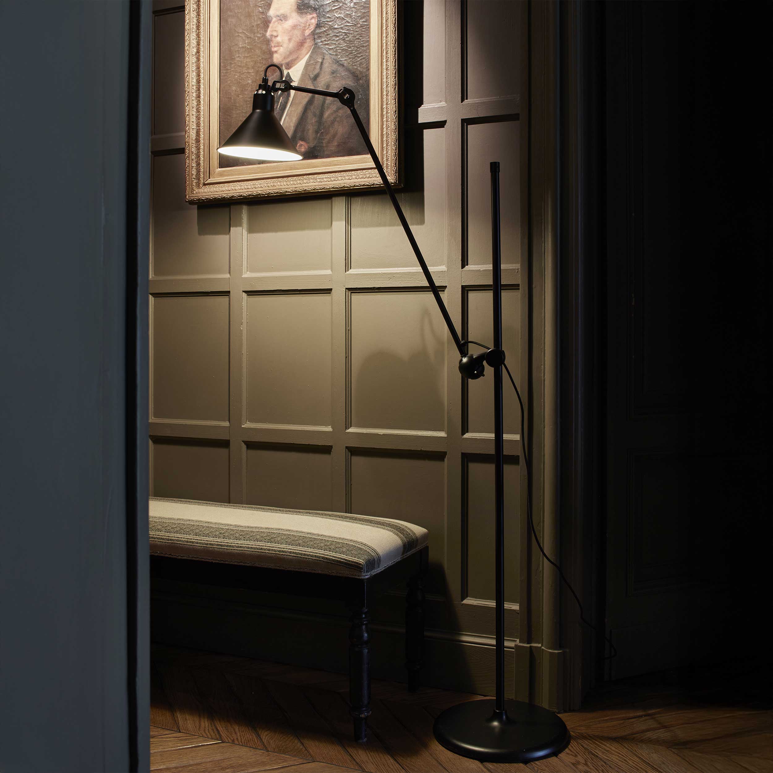 DCW éditions Lampe Gras N°215 E14 stojanová svietidlo