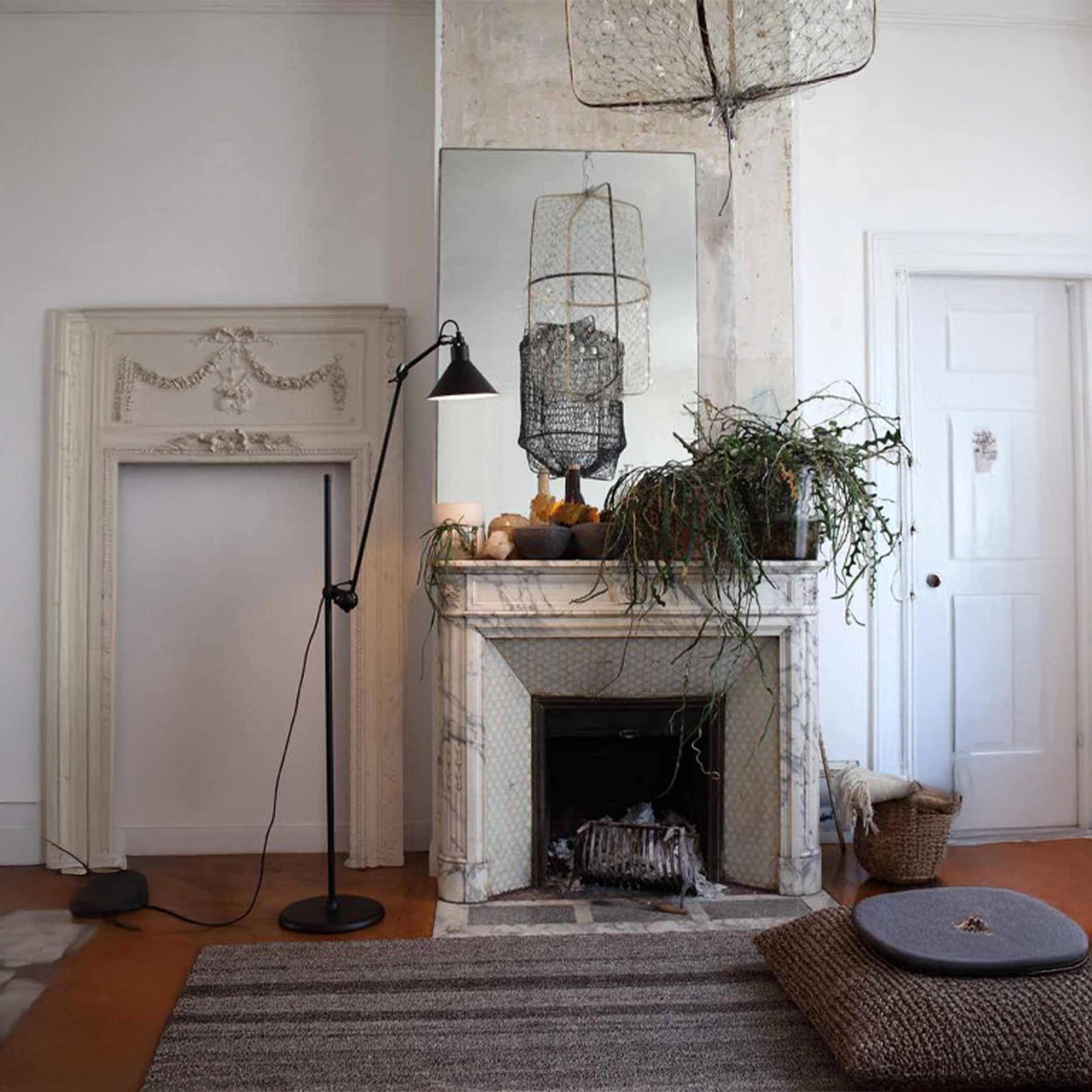 DCW éditions Lampe Gras N°215 E14 stojanová svietidlo