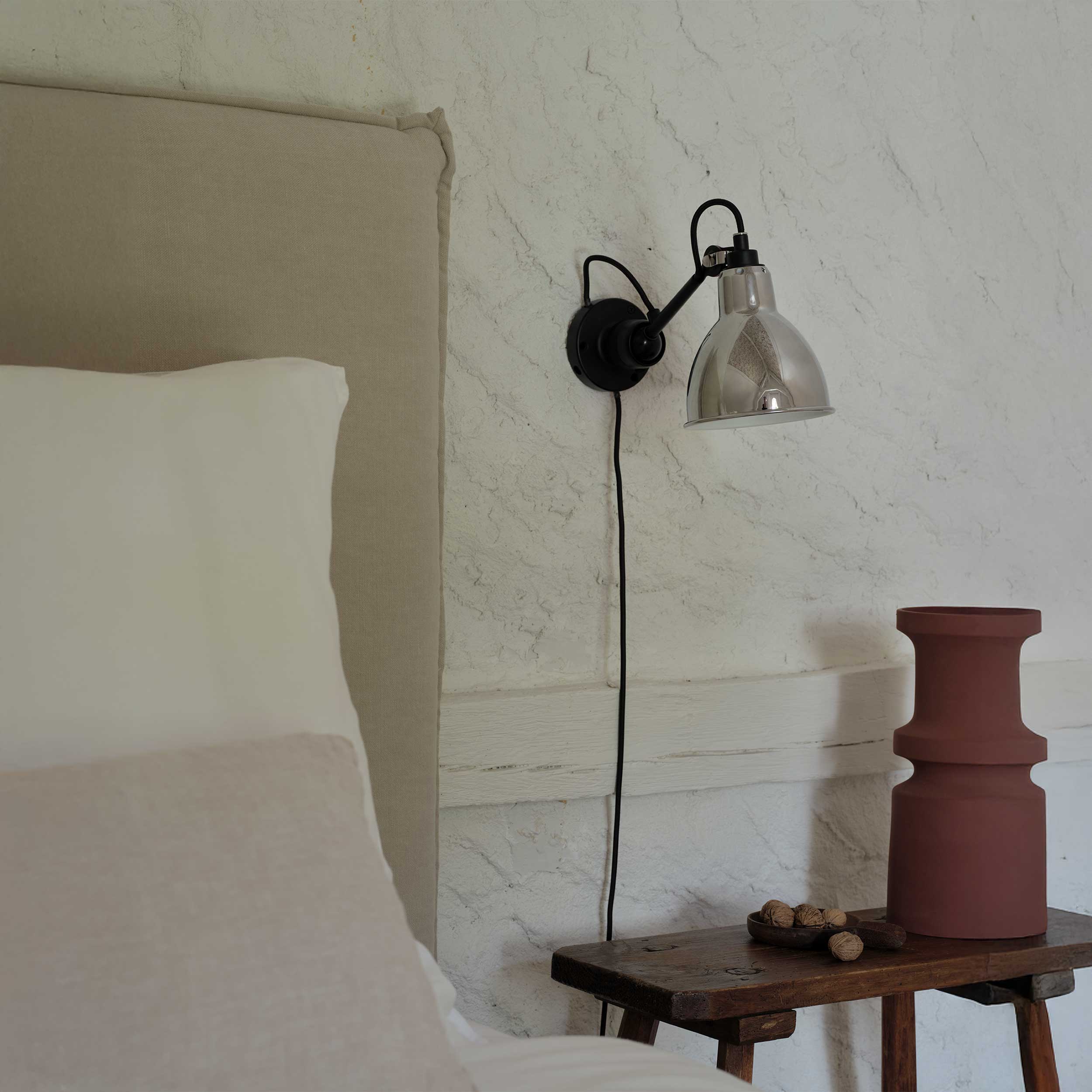 DCW éditions Lampe Gras N°304 E14 nástenná svietidlo čierna