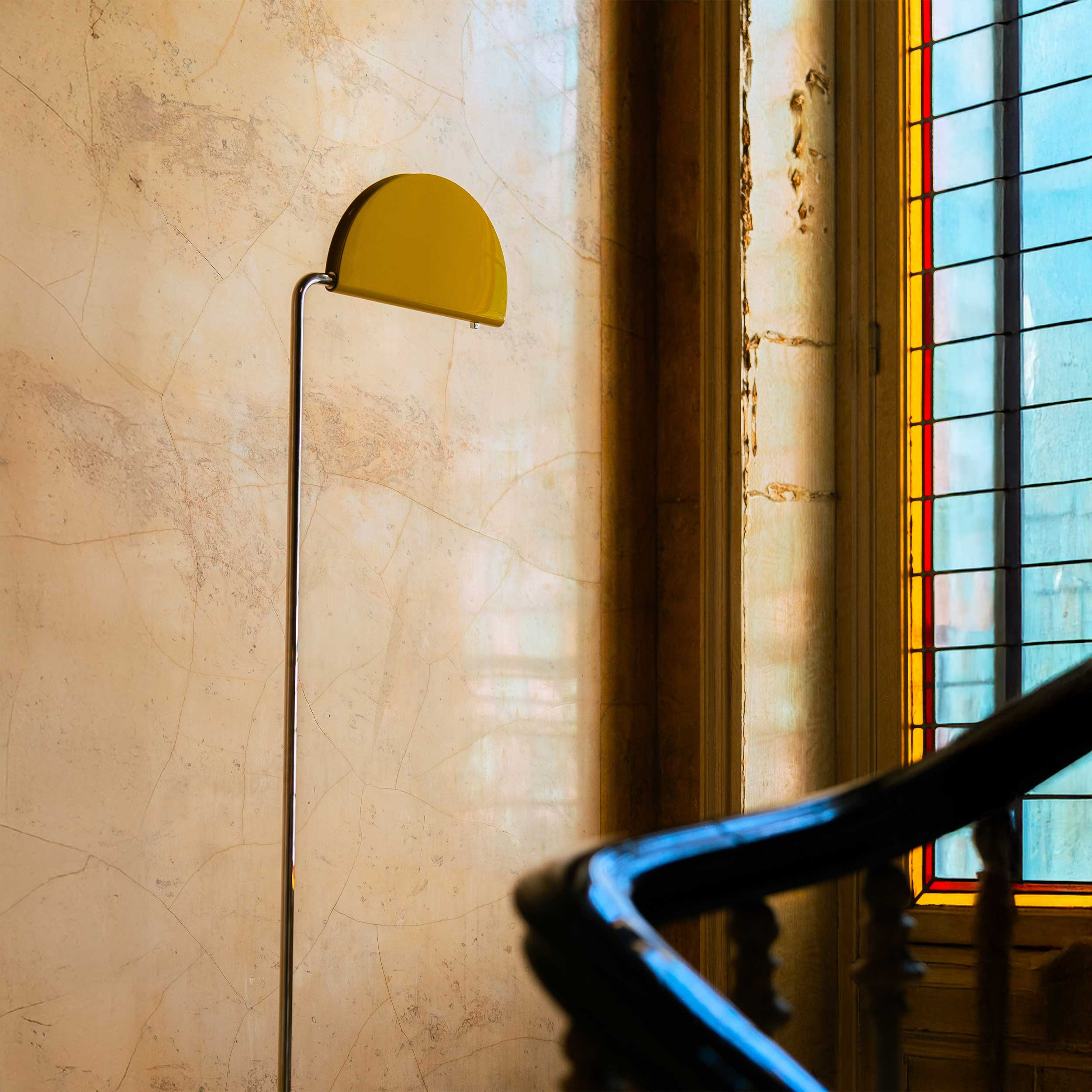 stojanová svietidlo LED DCW éditions Mezzaluna