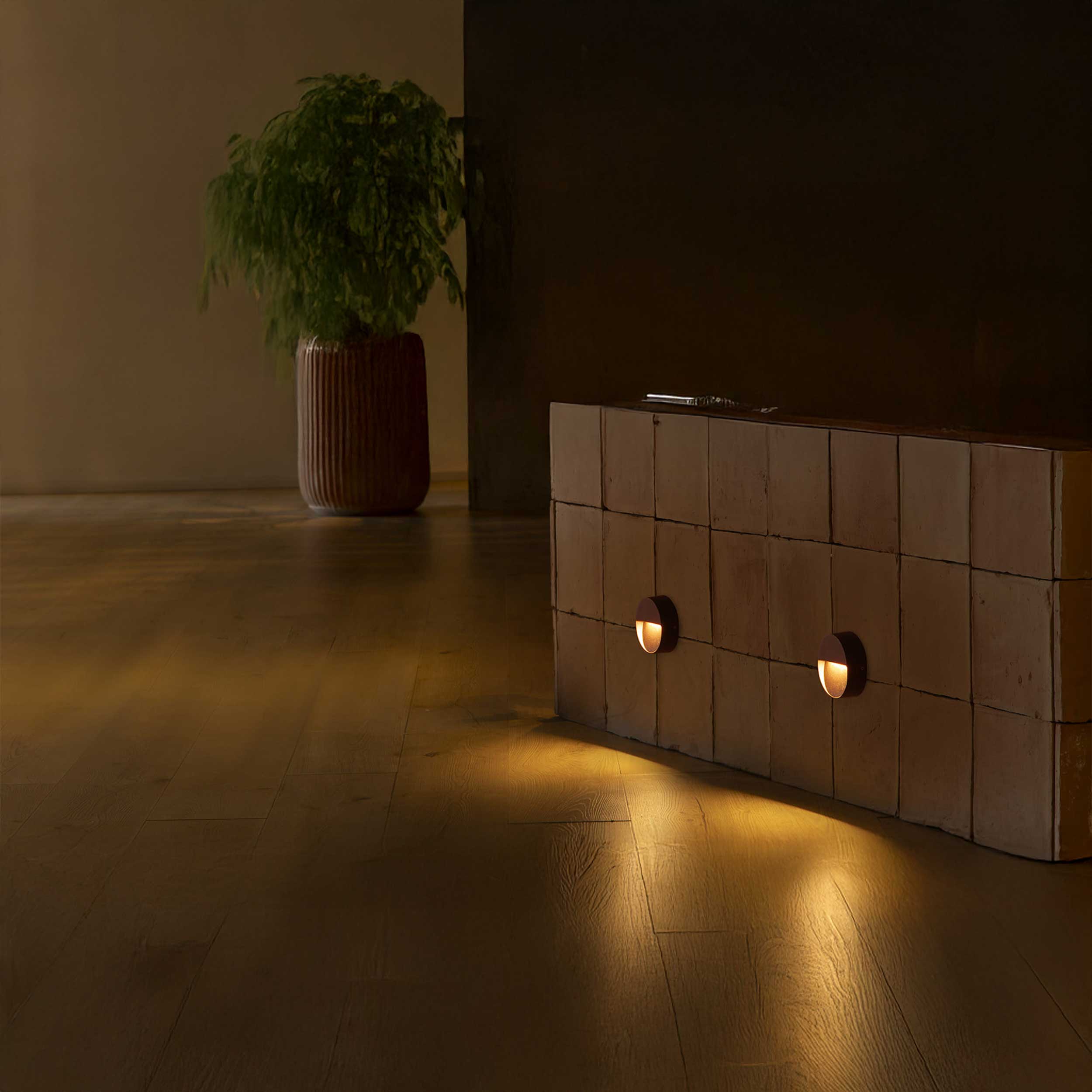 Okrúhle nástenné svietidlo Faro Dune LED IP65