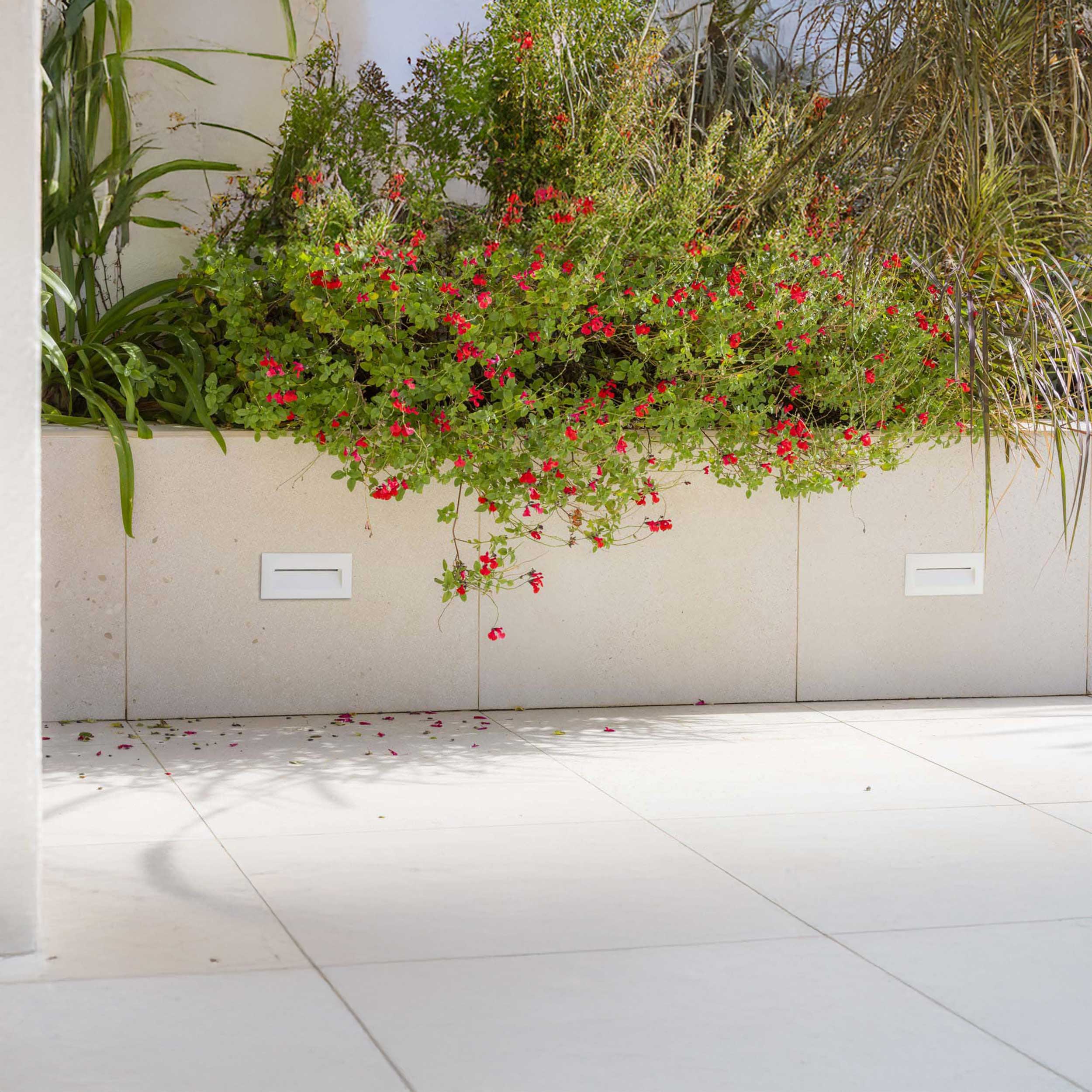 Faro Mani LED zapustené vonkajšie svietidlo IP65