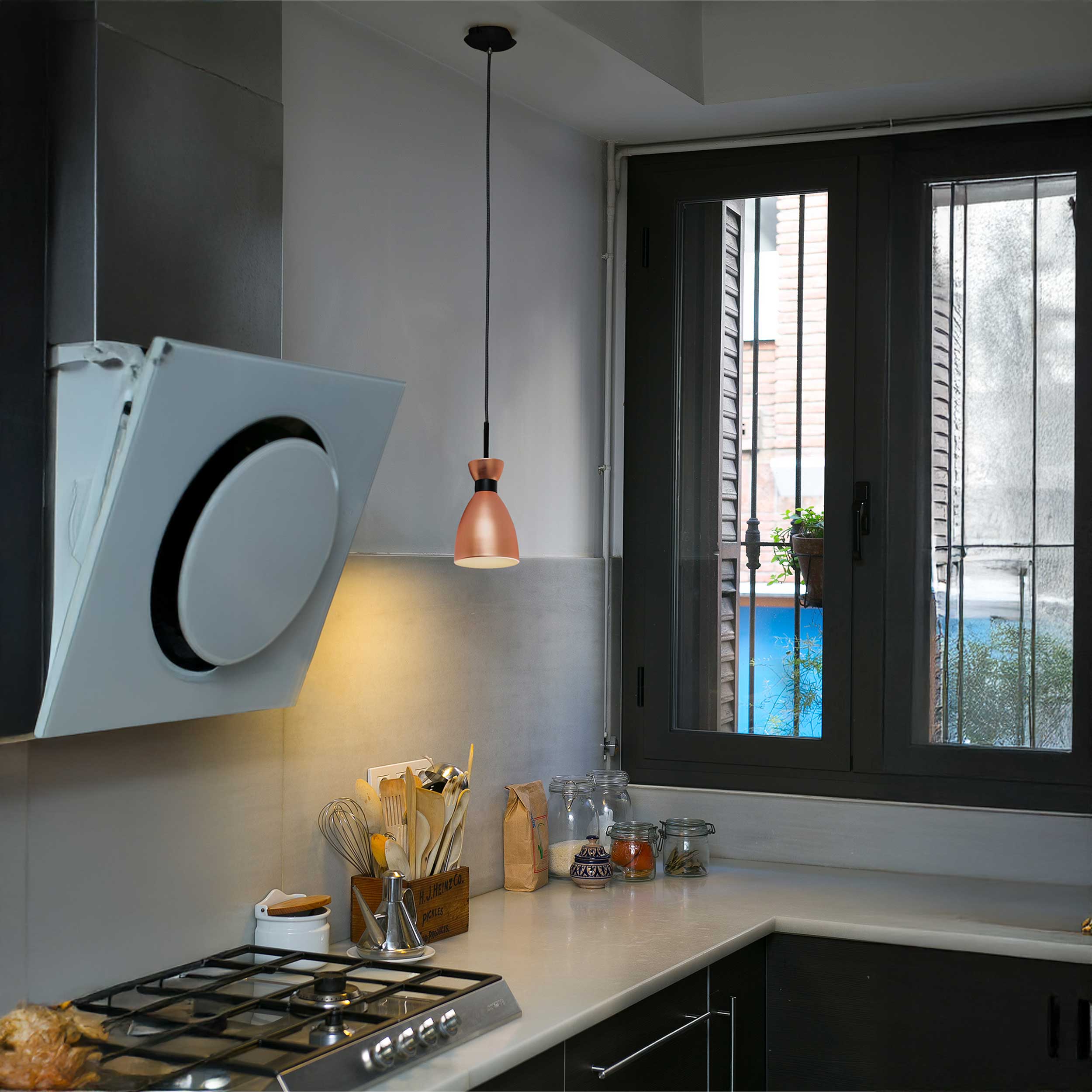 Závesné svietidlo Faro Retro E14