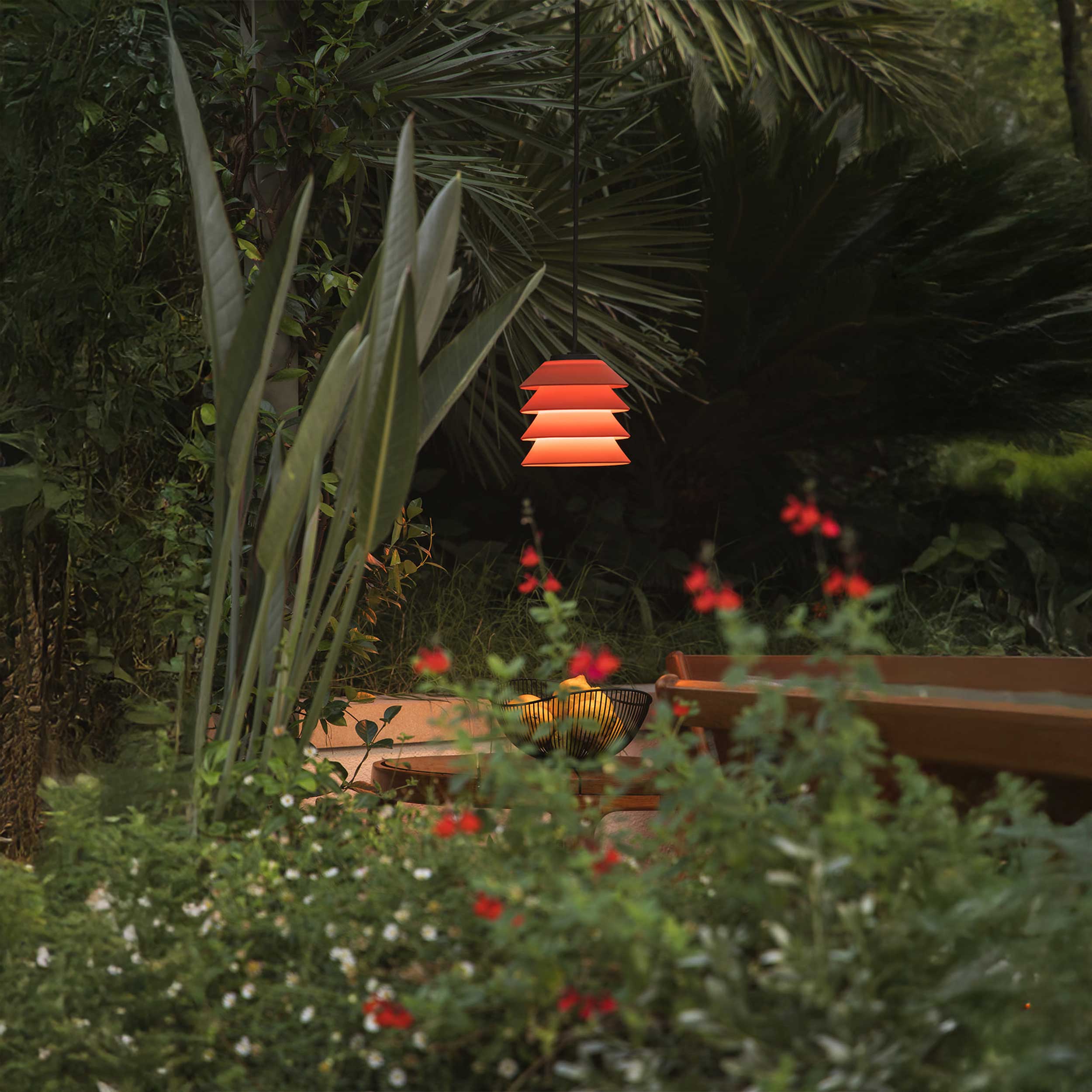 Závesné vonkajšie svietidlo Faro Toba E27 IP65