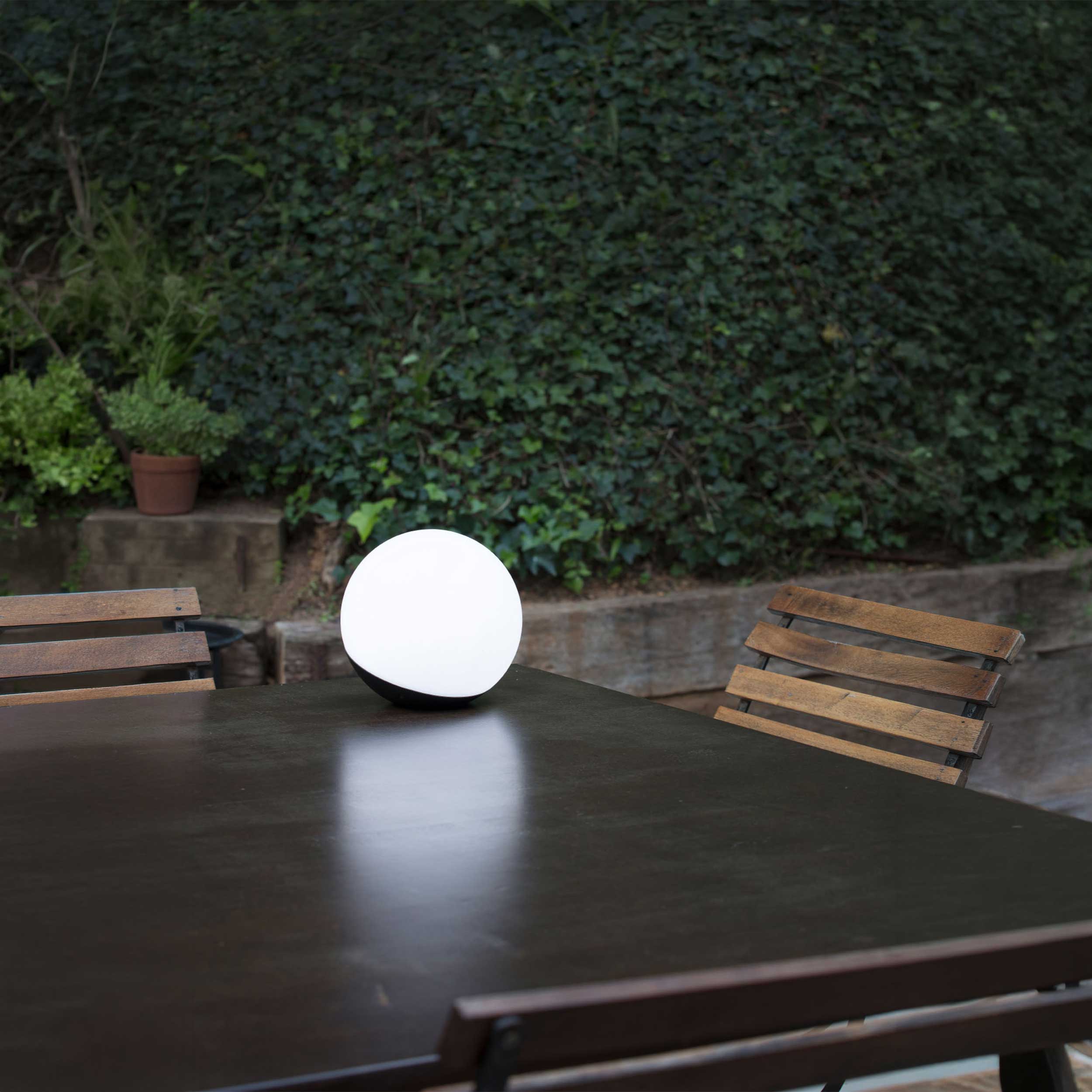 Stolná LED lampa Faro Cata