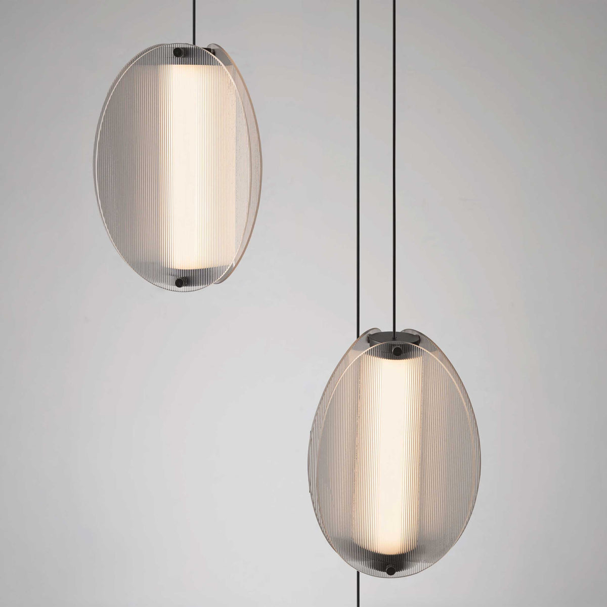 Závesné svietidlo Nova Luce Noir LED s vertikálnym smerom svietenia