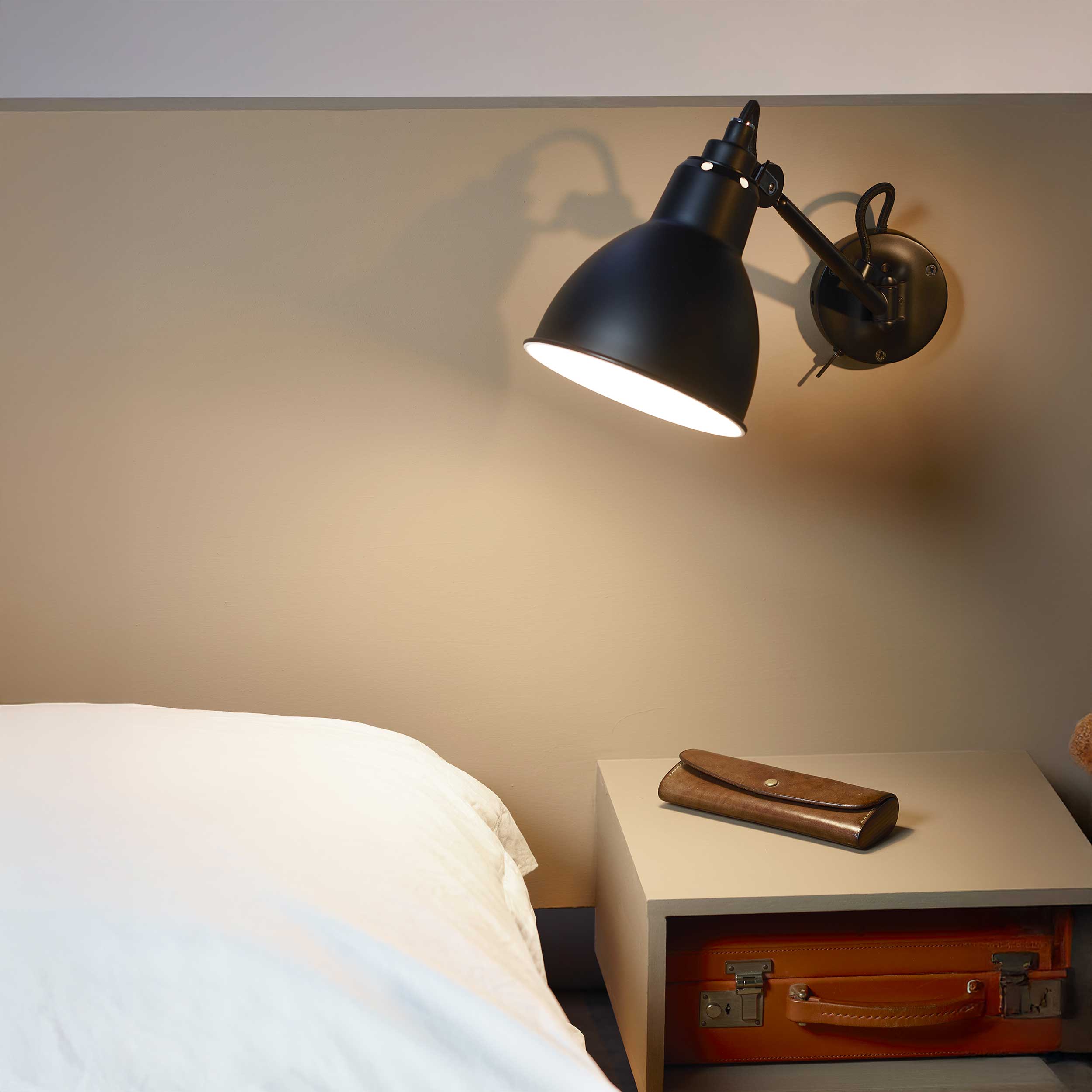 DCW éditions Lampe Gras N°104 E27 nočná svietidlo 