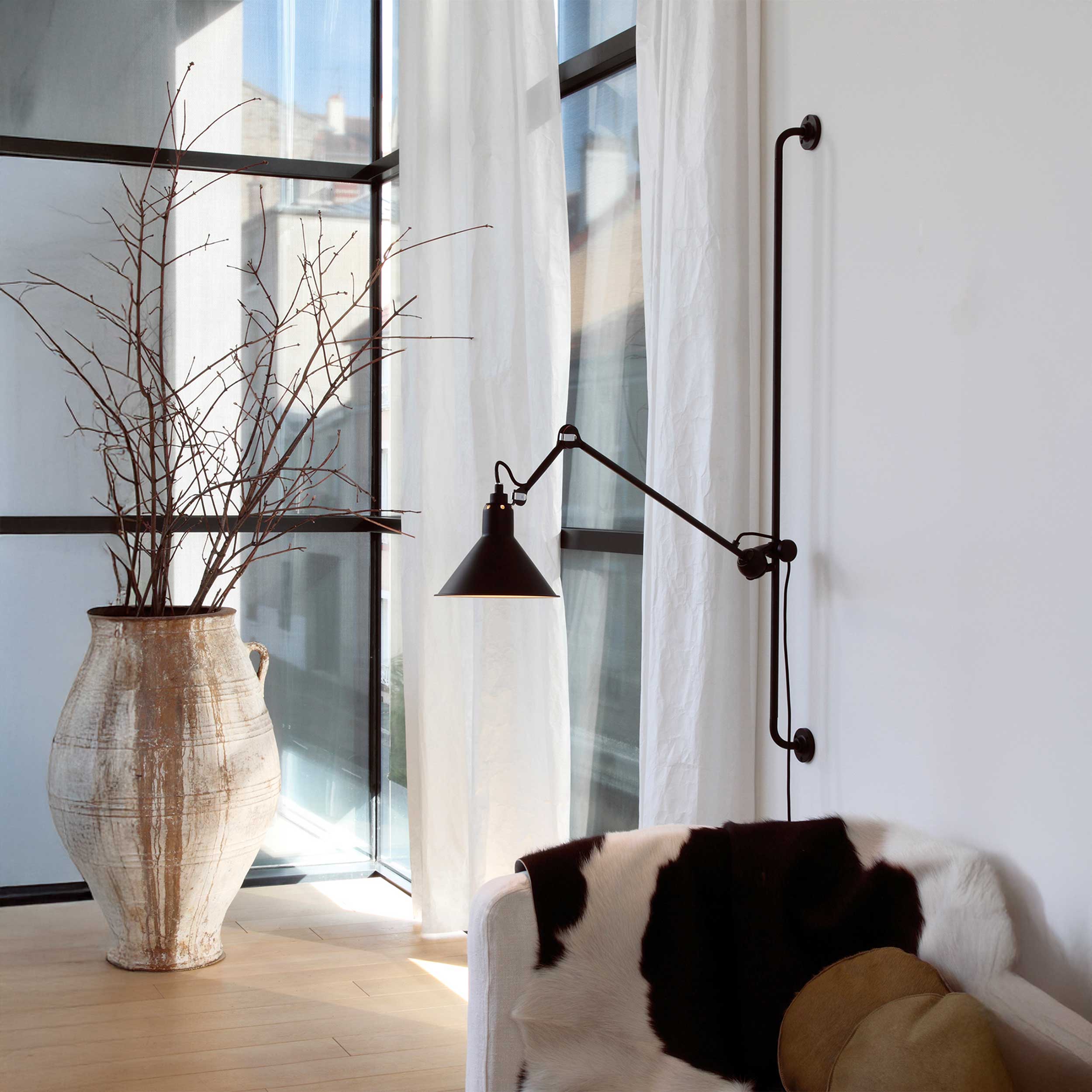 DCW éditions Lampe Gras N°214 E14 posuvné nástenné svietidlo