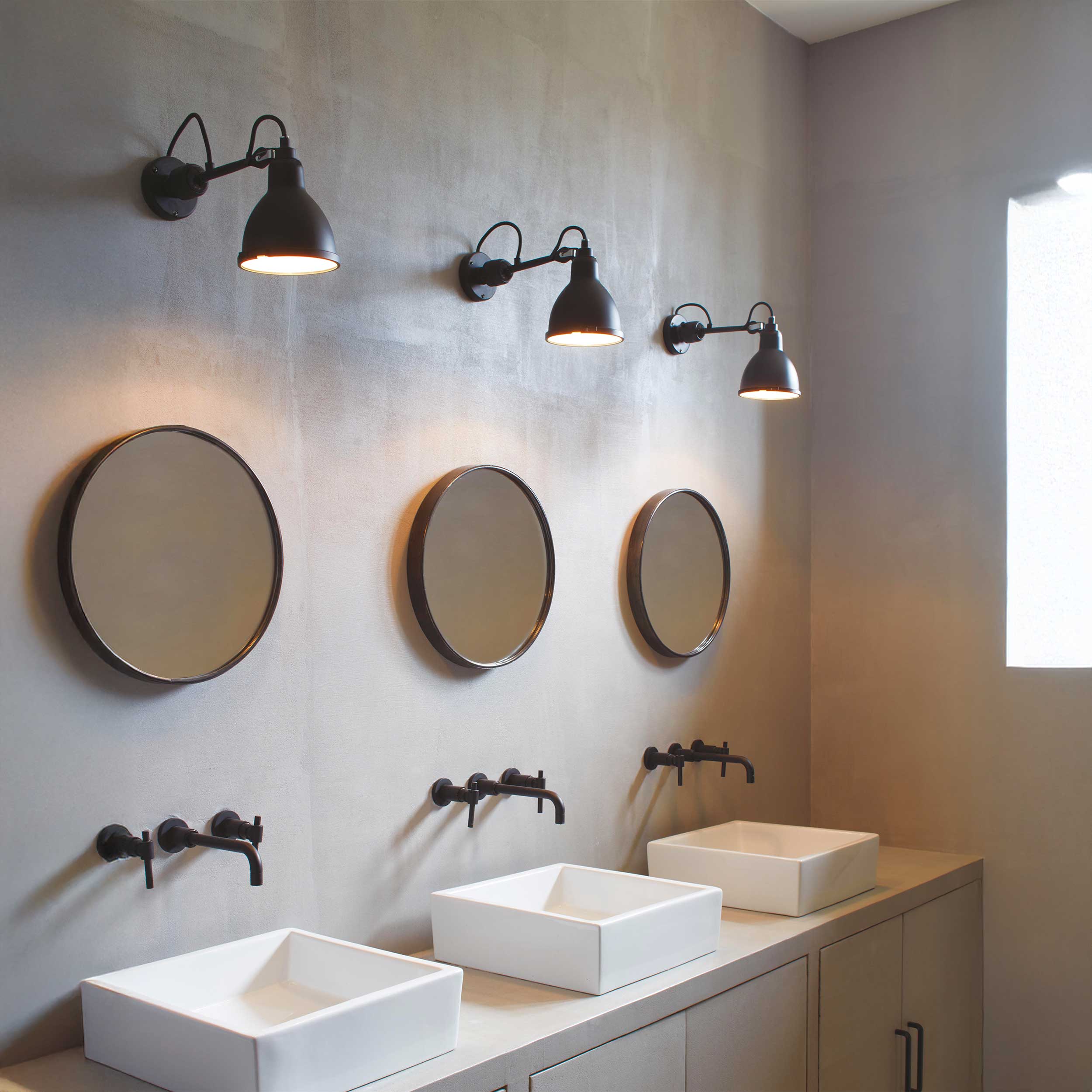 DCW éditions Lampe Gras N°304 E14 nástenné kúpeľňové svietidlo IP64