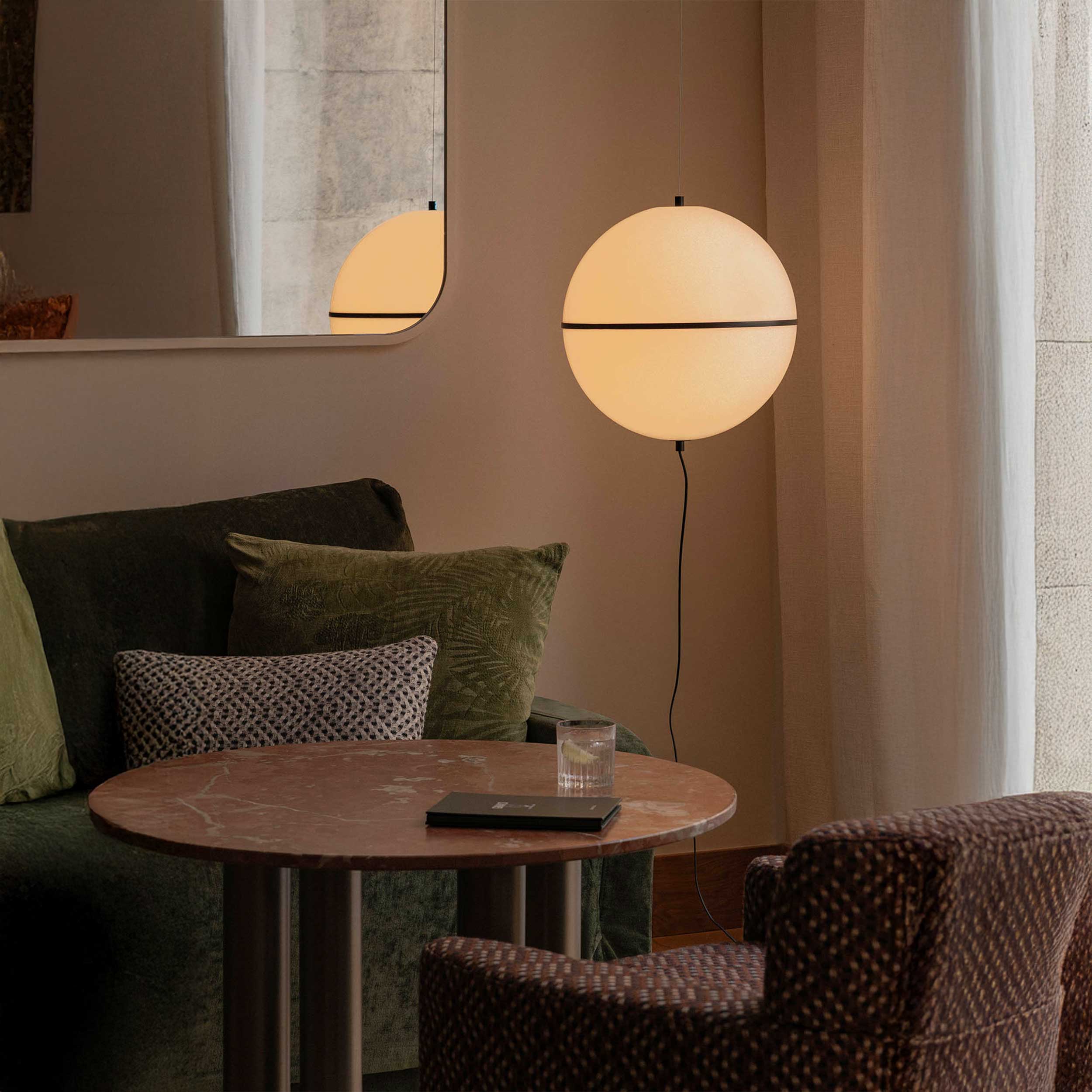 Závesné svietidlo Faro Dome s vypínačom