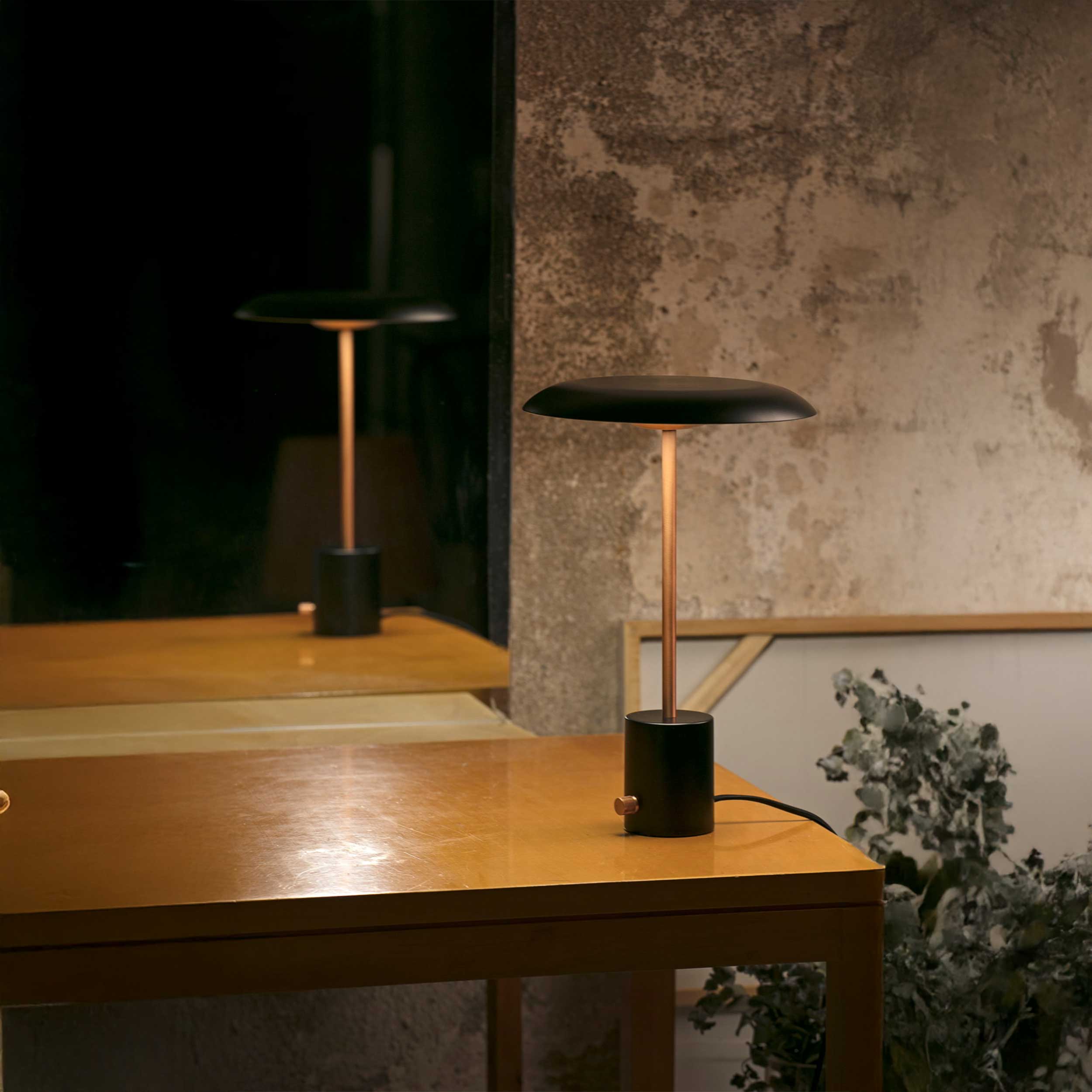 Stmievateľná stolová svietidlo Faro Hoshi LED