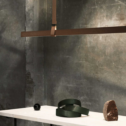 Flos Belt LED závěsné kožené svítidlo