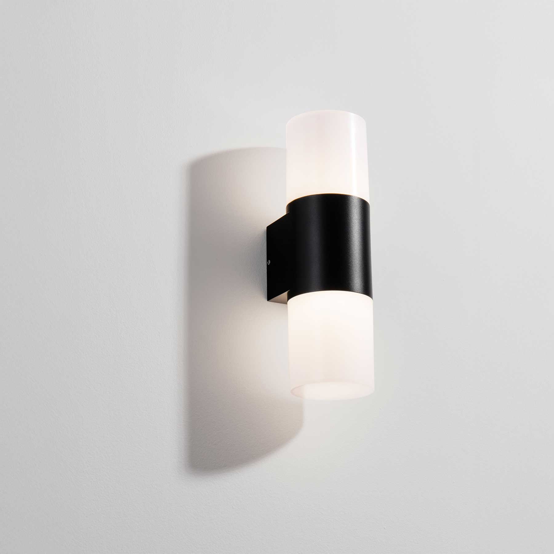 Nova Luce Paul LED nástěnné svítidlo IP65 s pohybovým senzorem