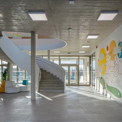 LED panelové kancelárske svietidlo