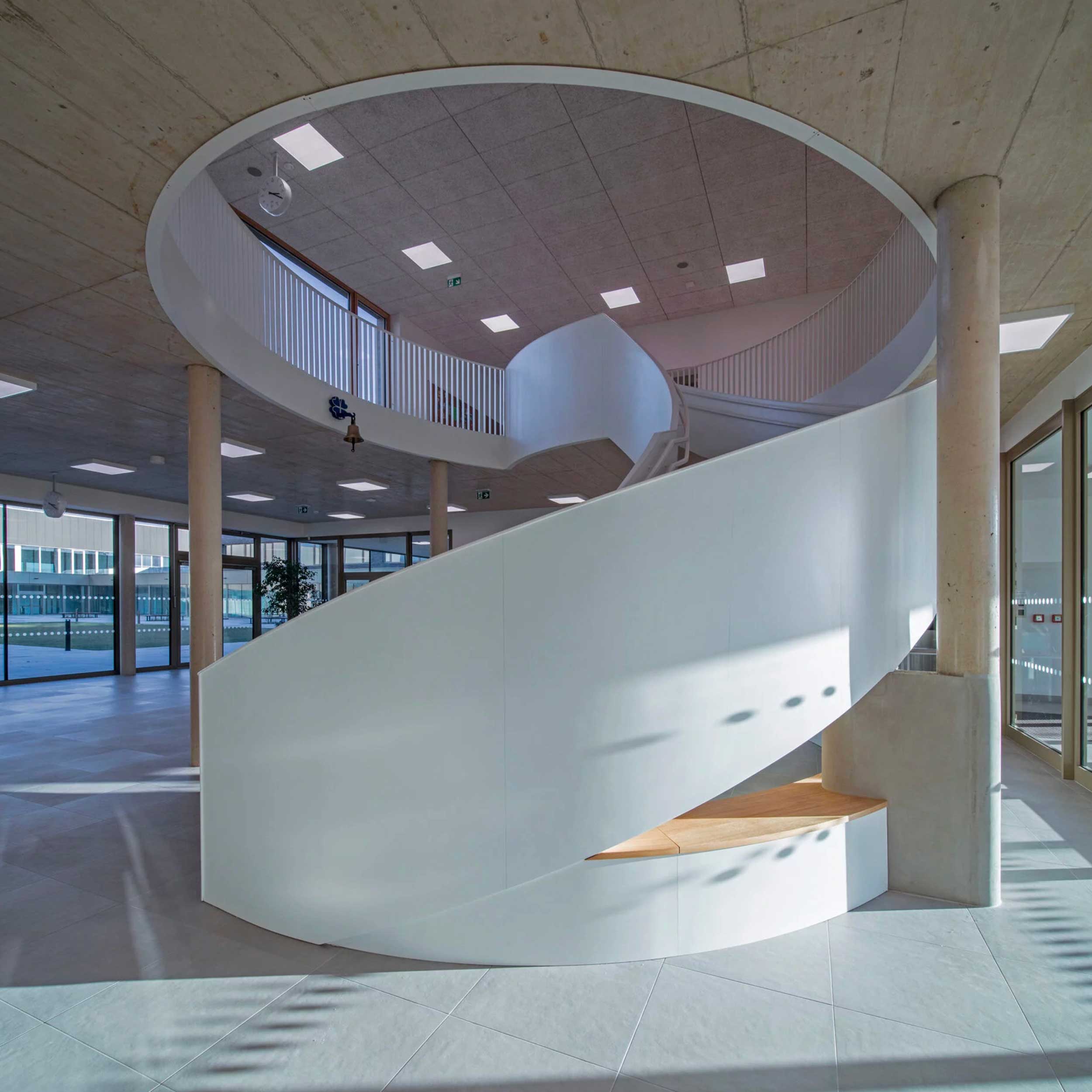 LED panelové kancelárske svietidlo