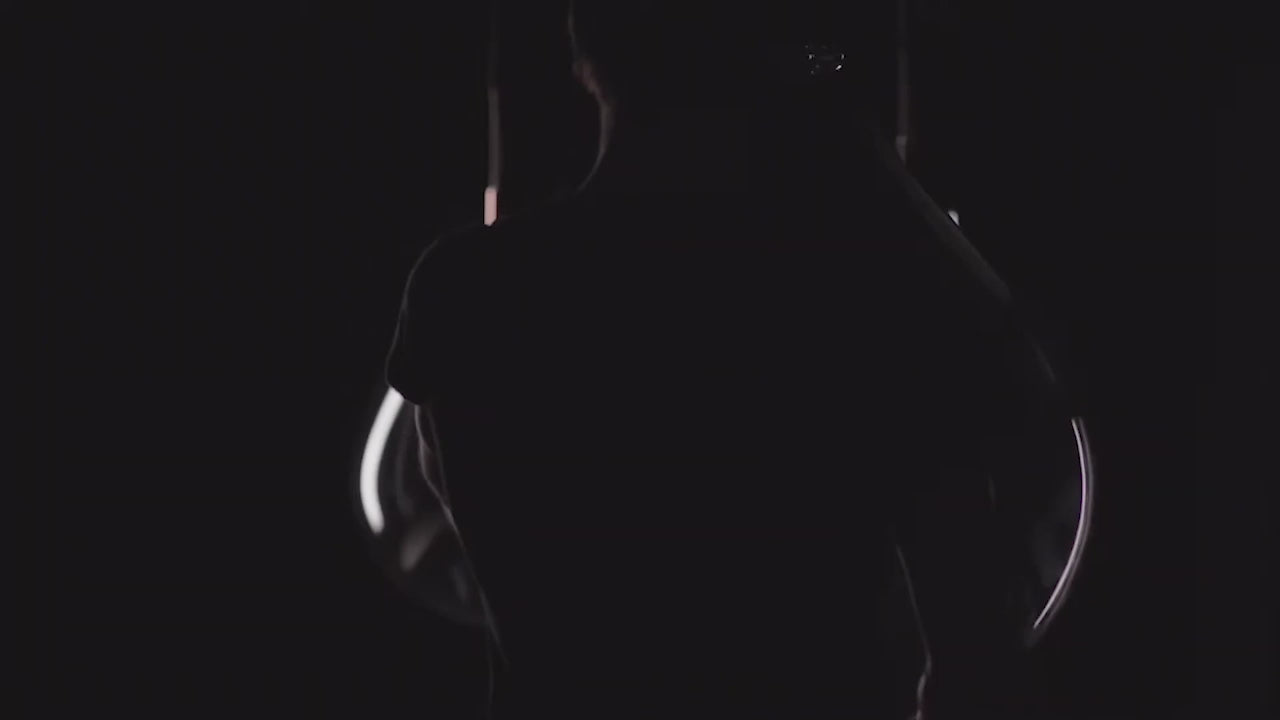 Načítajte si video: Bomma Tim