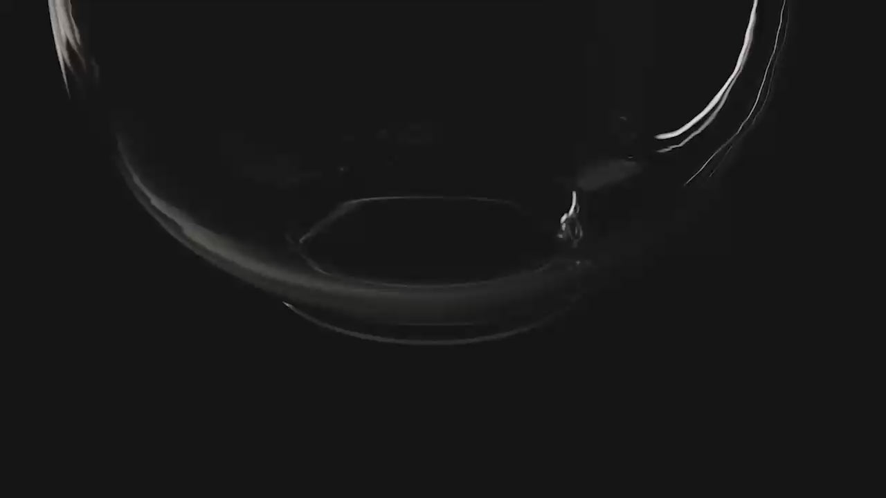 Načítajte si video: Bomma Lantern