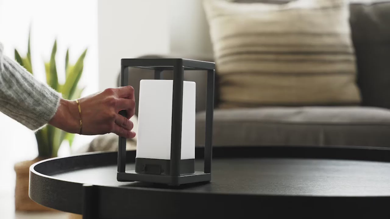 Načítajte si video: Dopo Benátky