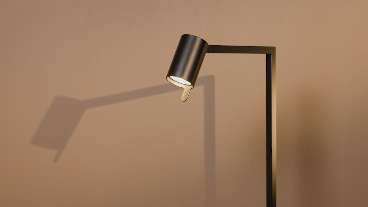 Načítajte si video: Astro Ascoli