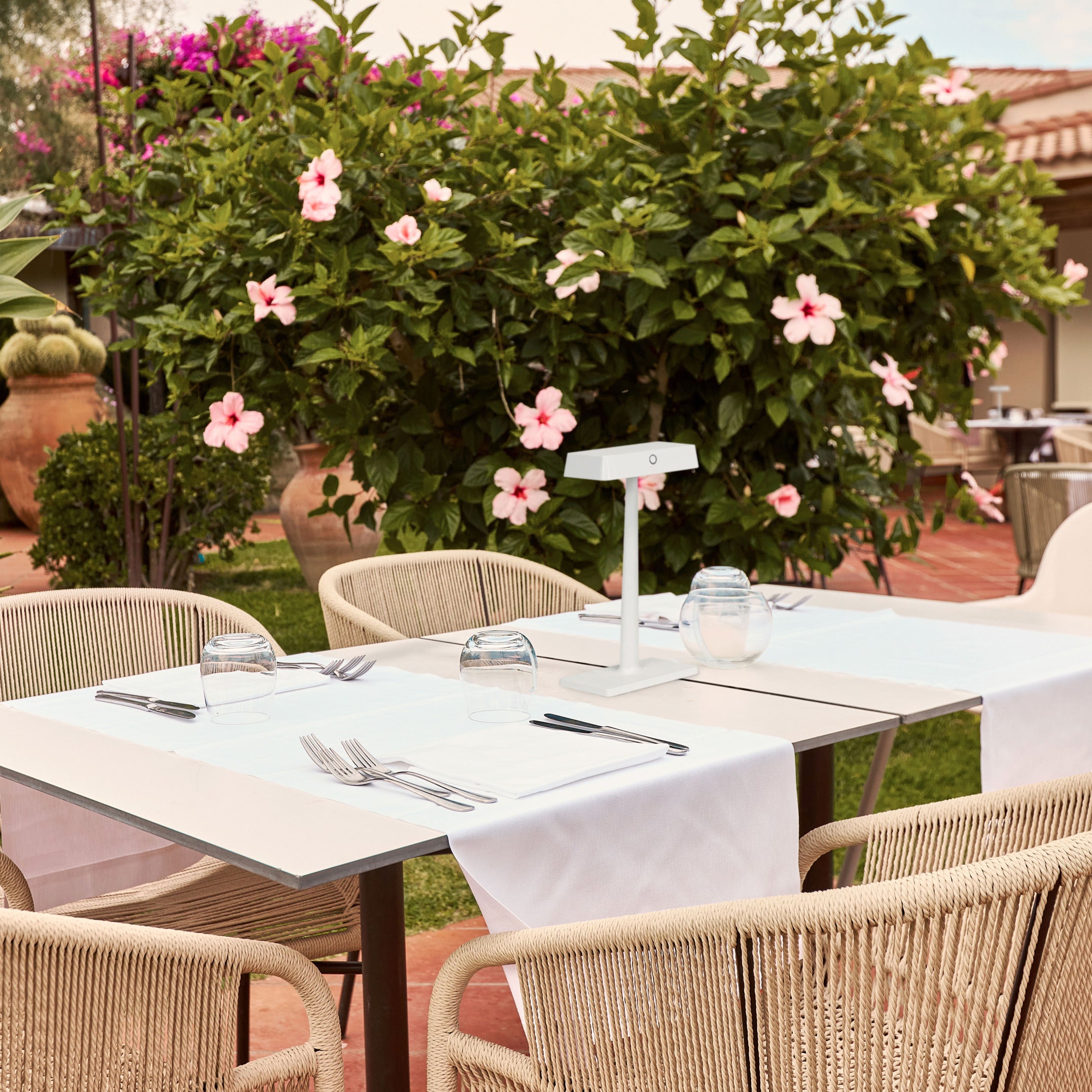 Dopo Liss LED přenosná lampa bílá