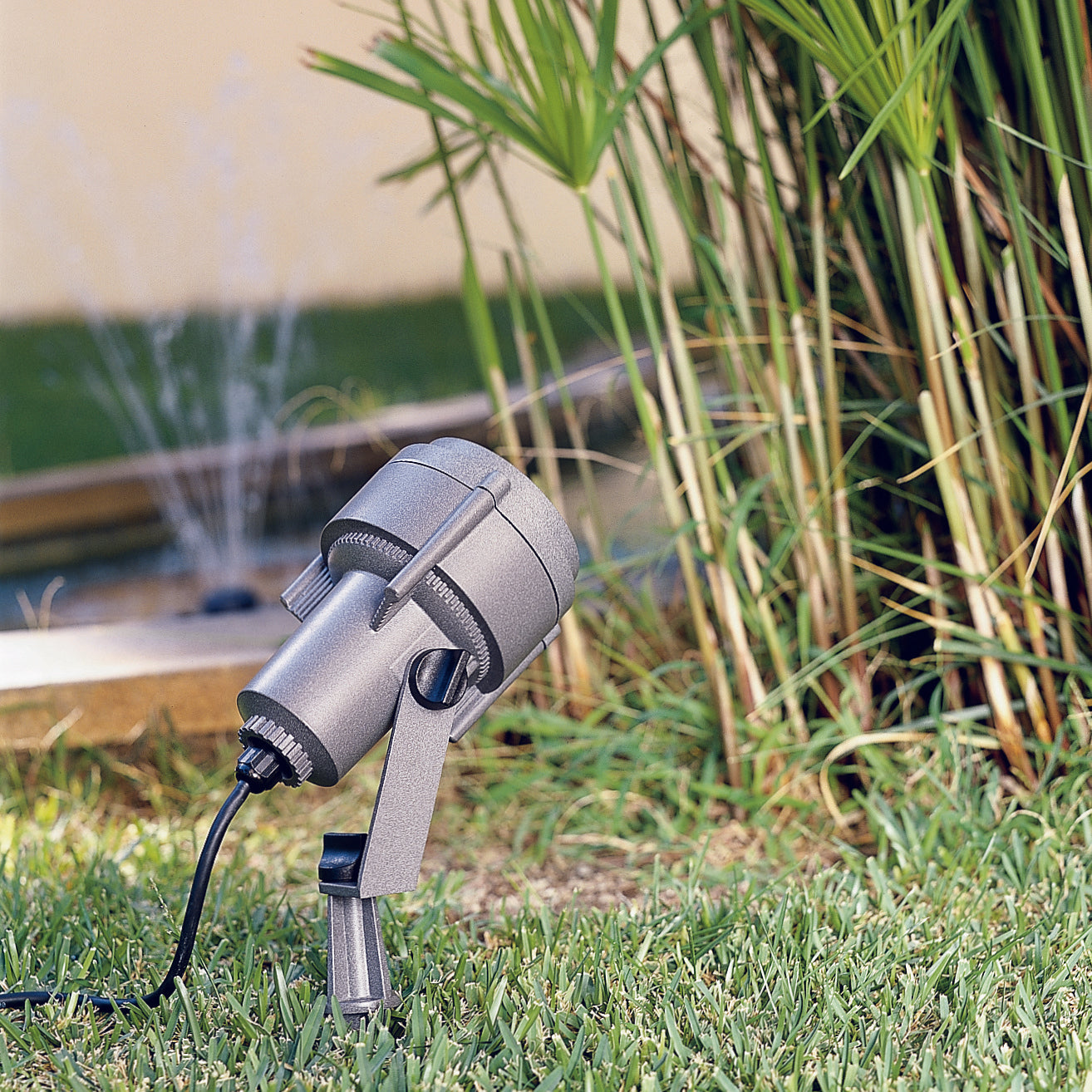 Cristher Spike Spark LED bodové svítidlo bez mřížky